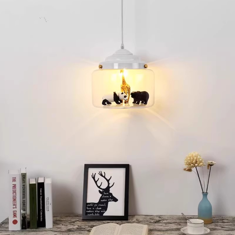 ثريات زجاجية للحيوانات للأطفال - مراجعة Baby Nursery Chandelier وسعره