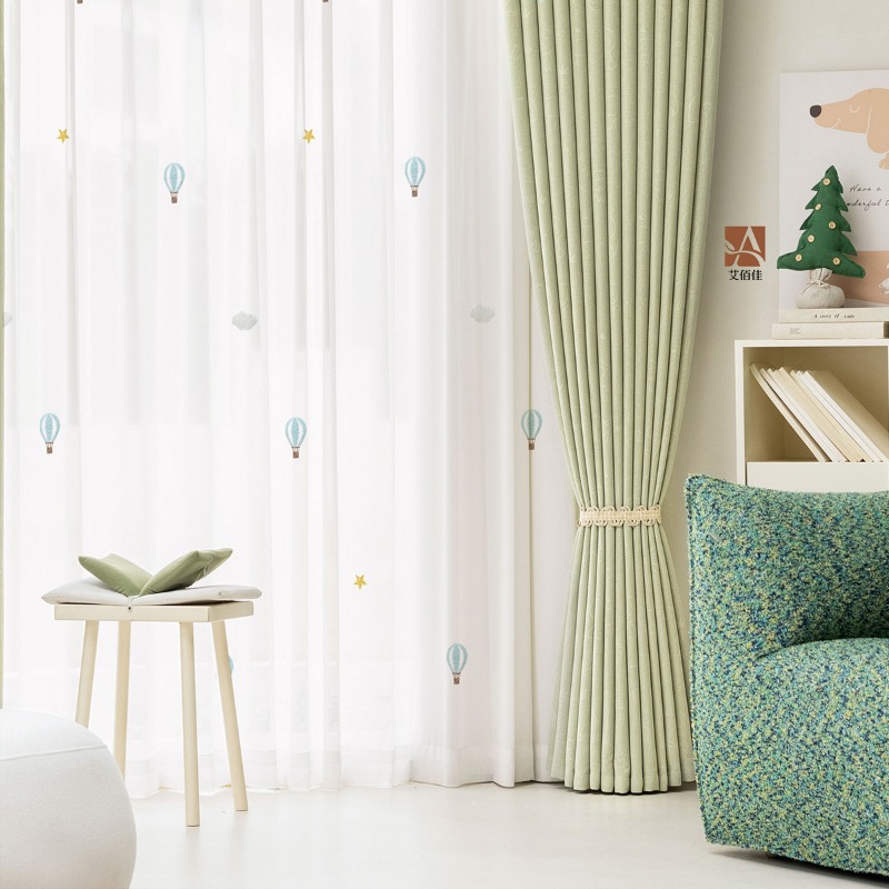 ستائر غرفة الأطفال بتصميم كرتو - مراجعة Blackout Curtain Nursery وسعره