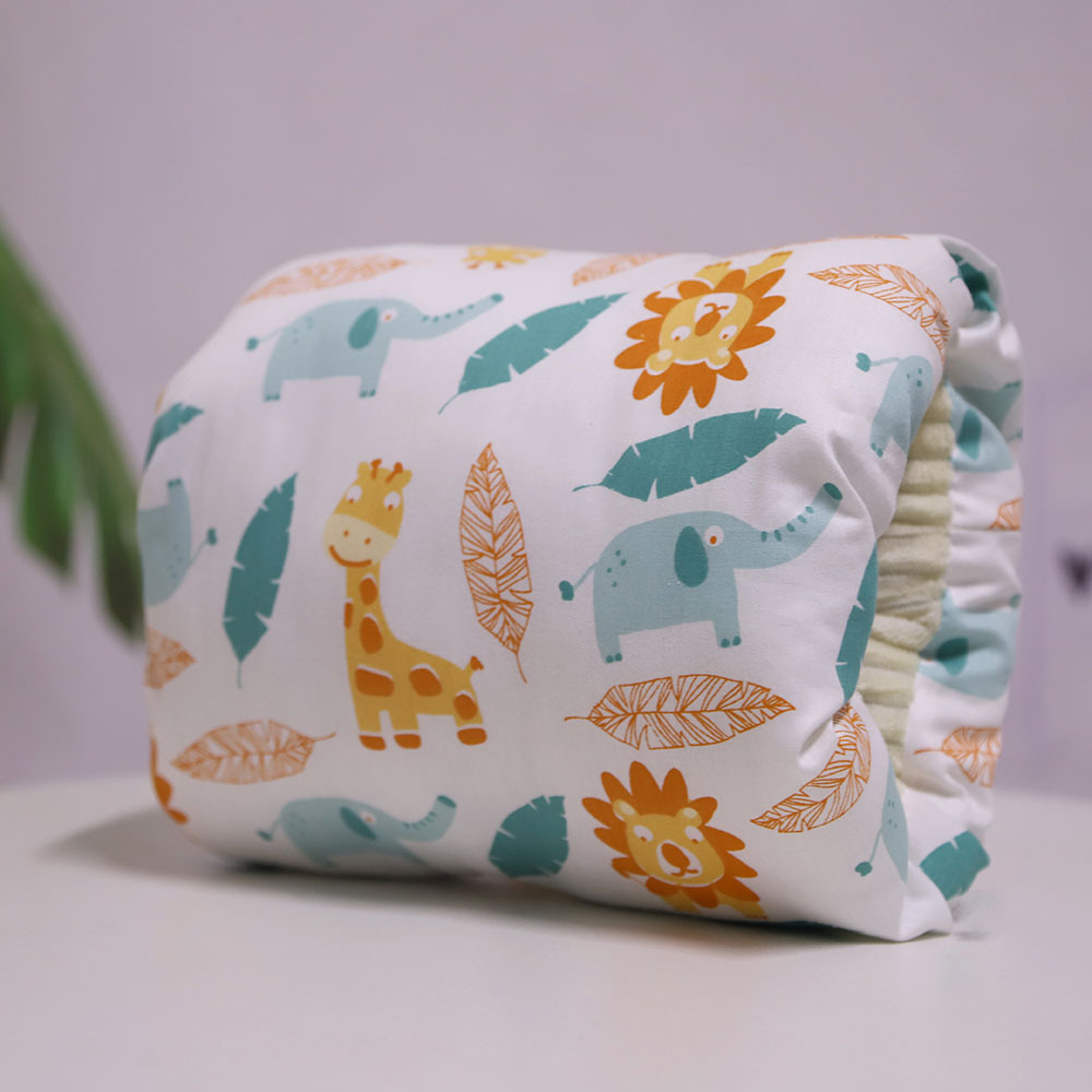 وسادة رضاعة الطفل لحديثي الولا - مراجعة Baby Nursery Pillow وسعره